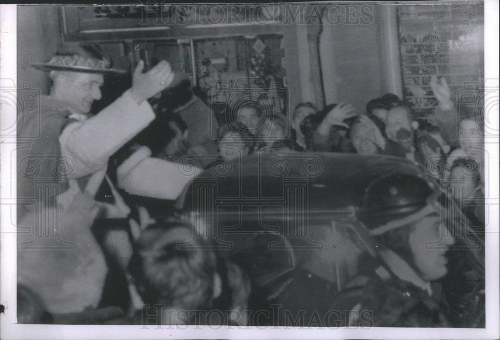 1964 Press Photo Pope Paul VI Returning Italy After Holy Land Pilgrimage - Historic Images