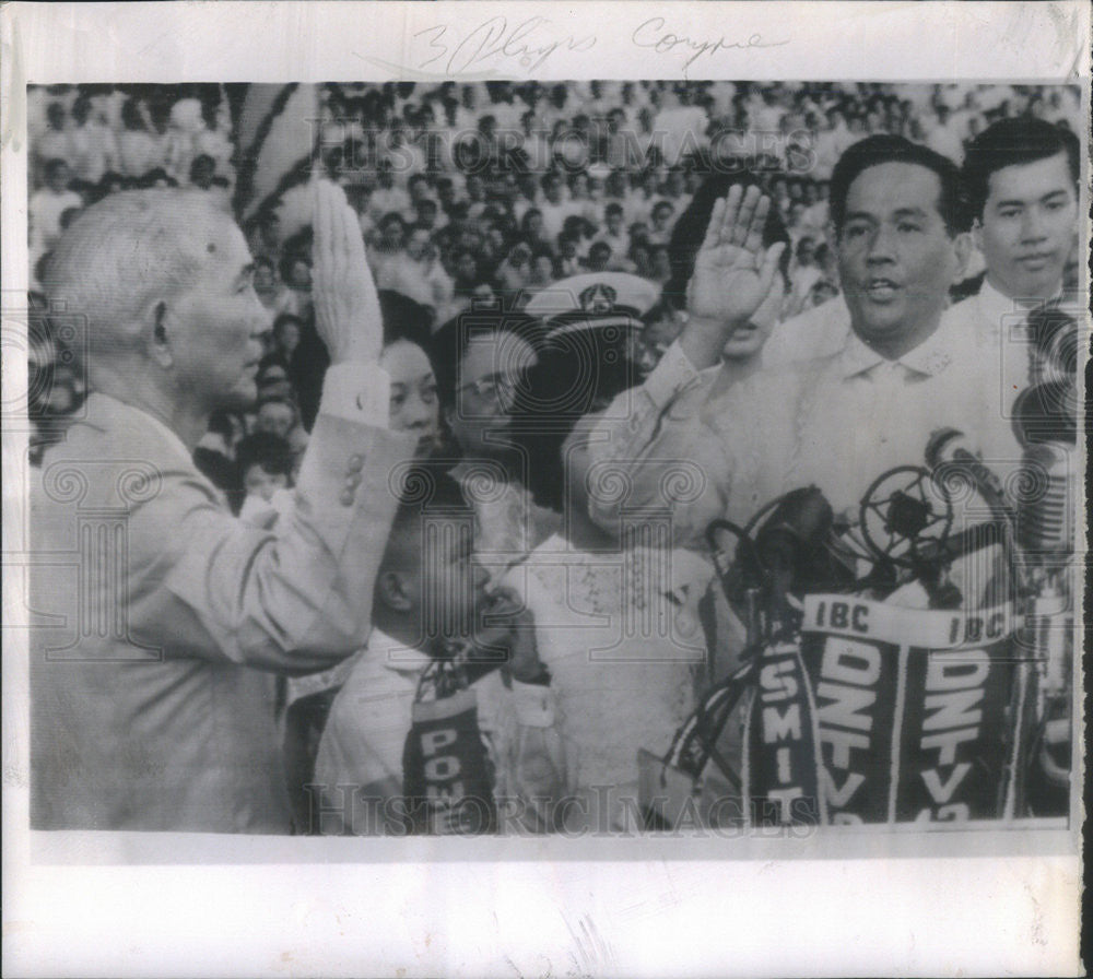 1961 Press Photo Philippine President Diosdado Macapagal Inaugurated - Historic Images