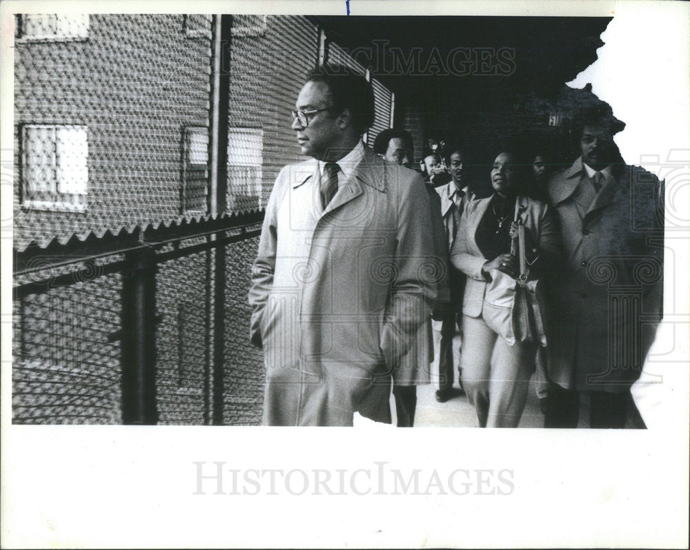 1982 Press Photo secretary of Hud Samuel pierce jr. - Historic Images