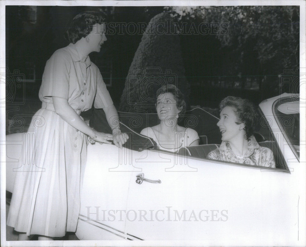 1959 Press Photo Mrs. P. Pierce/Mrs. A. N. Cornell/Mrs. F. Campbell/Auto Racing - Historic Images