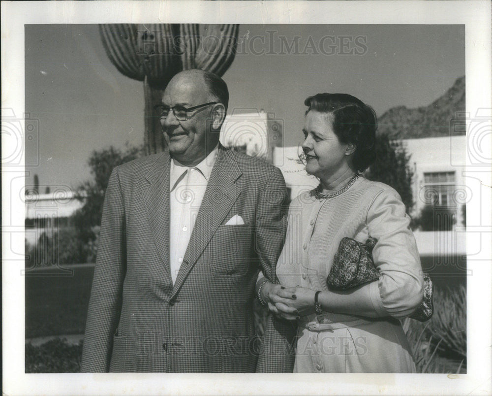 1956 Press Photo mr and Mrs ivan s. Pieters - Historic Images