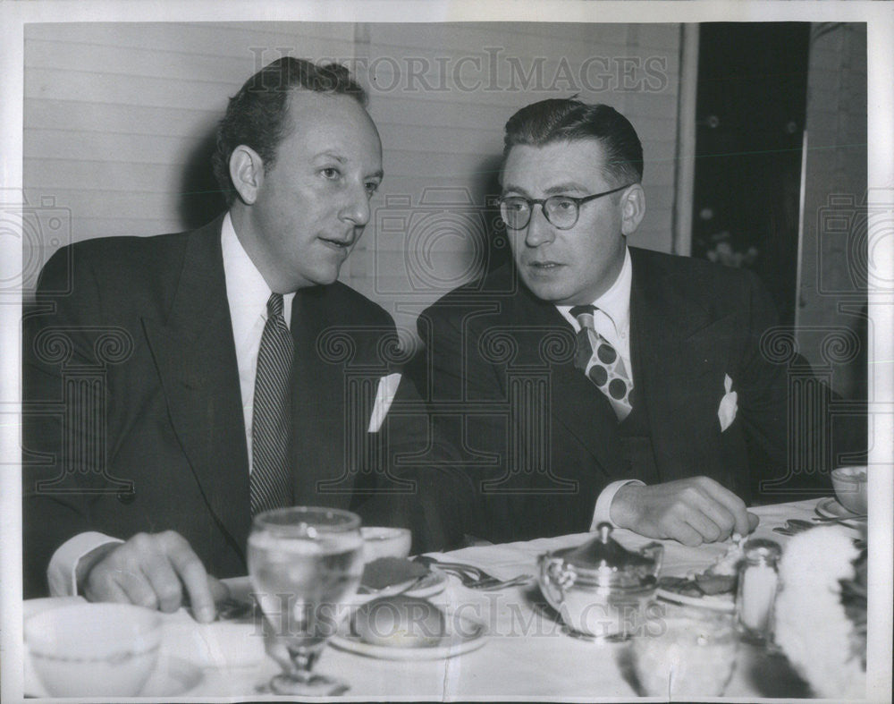 1947 Press Photo Charles Luckman, President Of Lever Brothers With Robert Drew - Historic Images