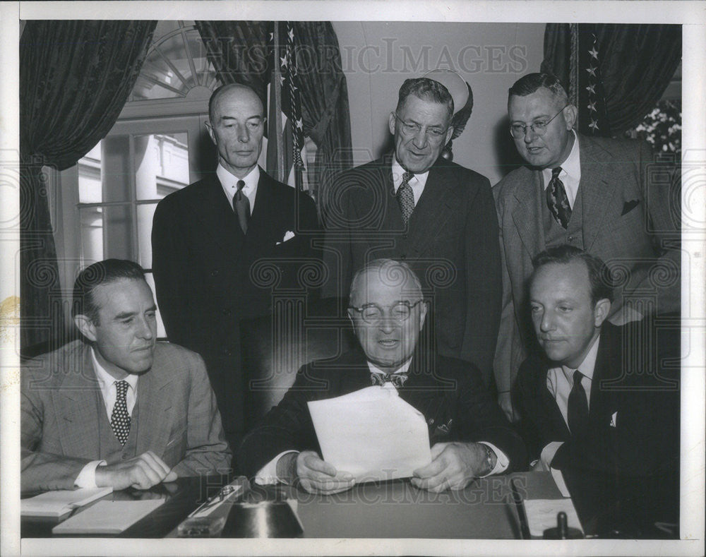 1947 Press Photo President Harry Truman Meets With Citizens Food Committee Heads - Historic Images