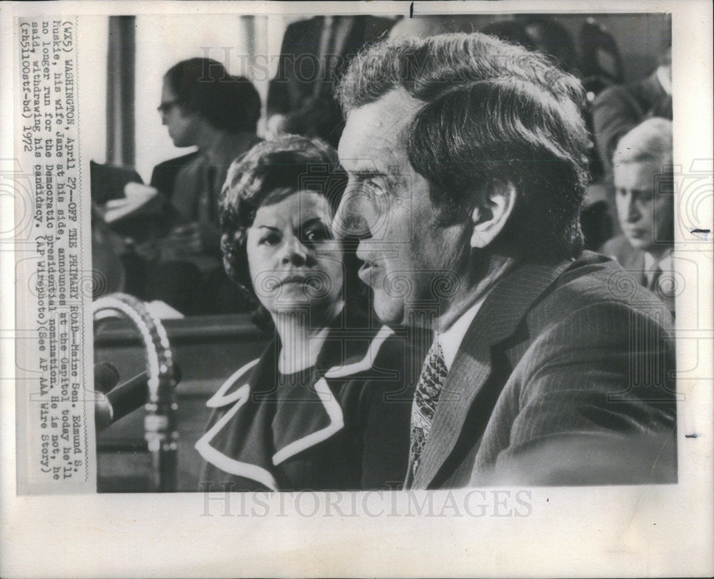 1972 Press Photo Maine Senator Edmund S. Muskie And Wife Jane Withdraws - Historic Images