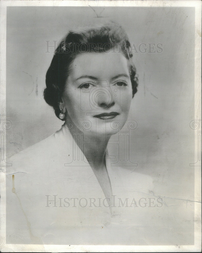 1957 Press Photo Margaret J Mealey Natl Council of Catholic Women - Historic Images