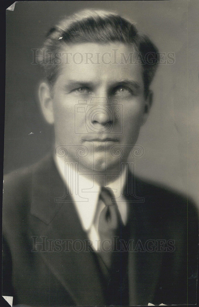 1933 Press Photo Mr. Roberts Mann - Historic Images