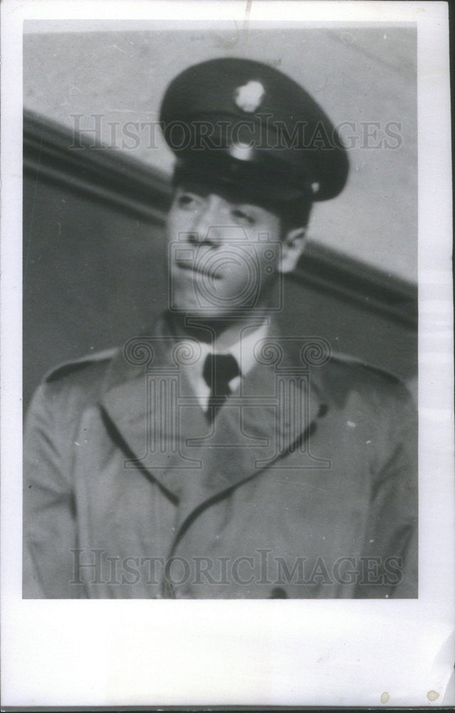 1958 Press Photo Army Private Antonio C. Mangaser Learning To Fly Helicopter - Historic Images