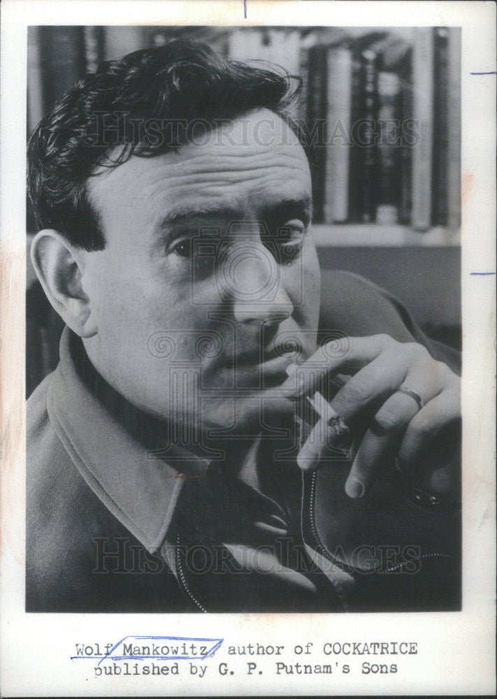 1963 Press Photo Wolf Mankowitz, author of &quot;Cockatrice.&quot; - Historic Images