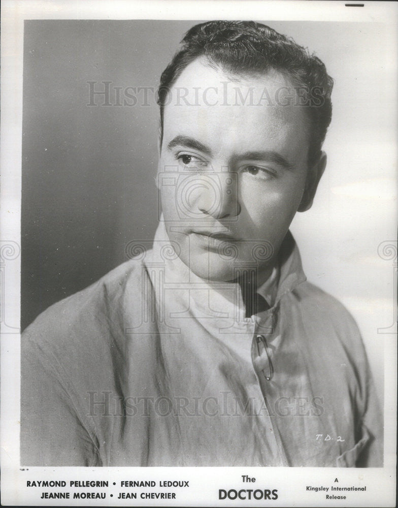 1960 Press Photo Raymond Pellegrin in &quot;The Doctors&quot; - Historic Images