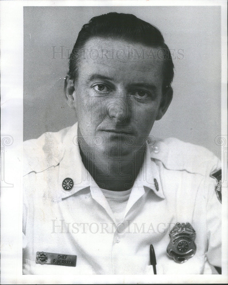 1974 Press Photo Robert Murray fire chief - Historic Images