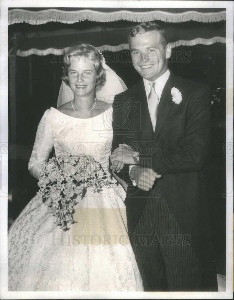 1960 Press Photo Daphne Neville Wood and Robert Nelson Murray - Historic Images