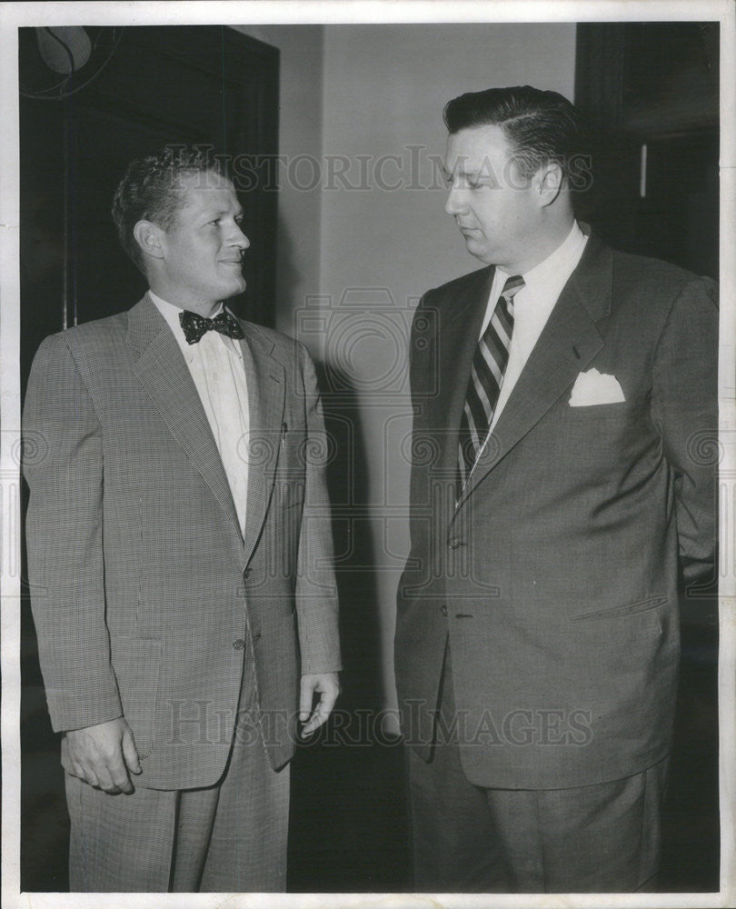 1952 Press Photo James G. McGrath and Edward J. Calihan Jr. - Historic Images