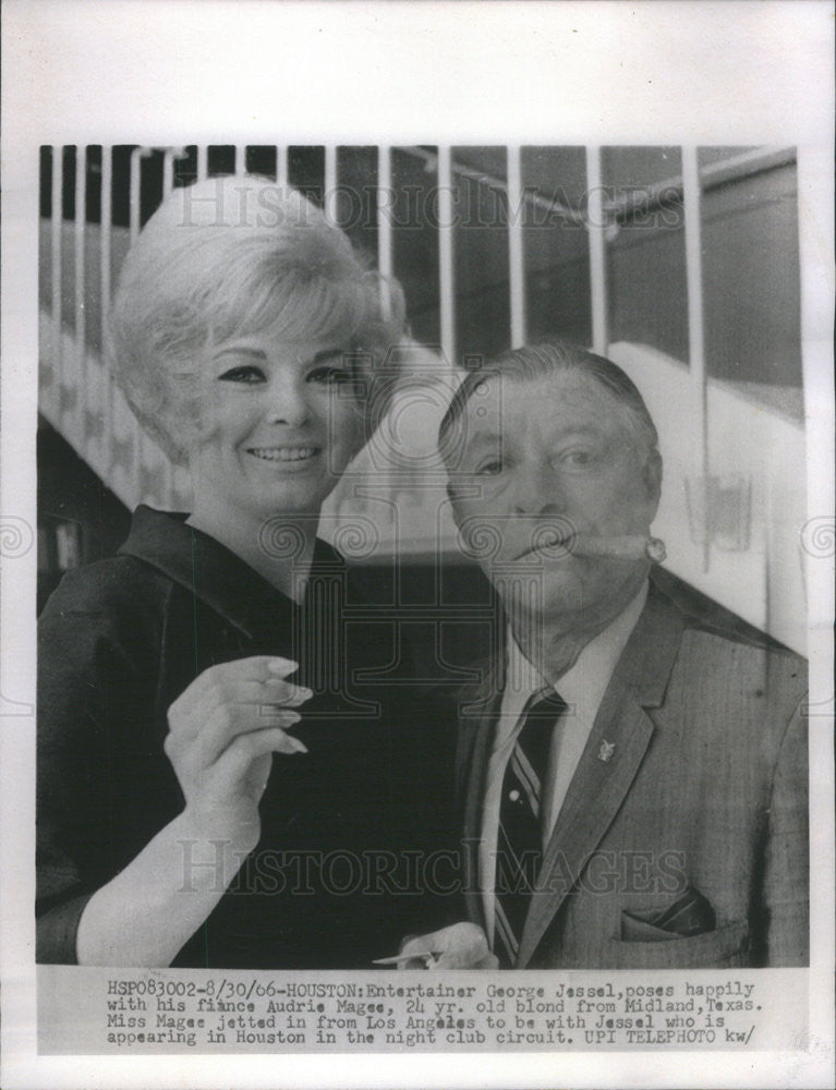 1966 Press Photo Entertainer George Jassel w/ finance Audrie Magee - Historic Images