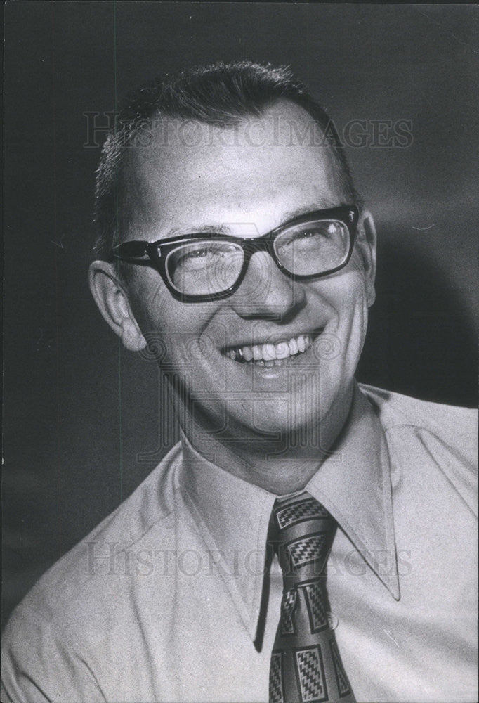 1972 Press Photo Dave Manthey,Sun Times sportswriter - Historic Images