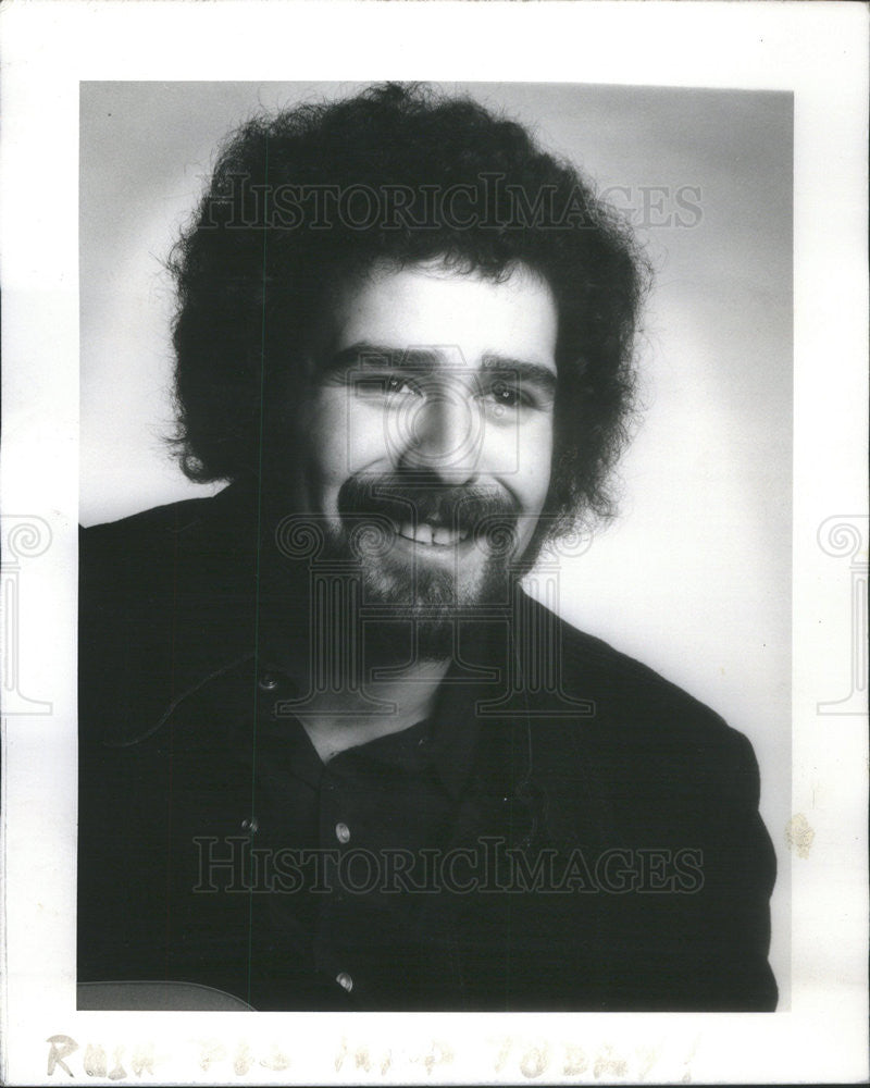 1974 Press Photo Rick Leslie Singer Songwriter - Historic Images