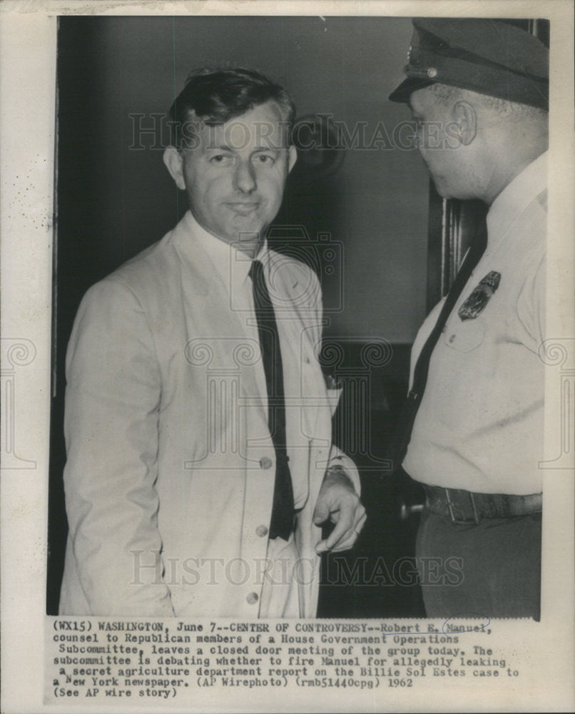 1962 Press Photo Republican Counsel Robert Manuel Leaving House Meeting - Historic Images