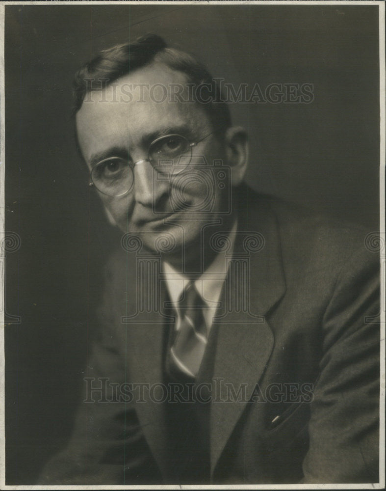 Undated Press Photo Chicago Daily News employee Howard Mann - Historic Images
