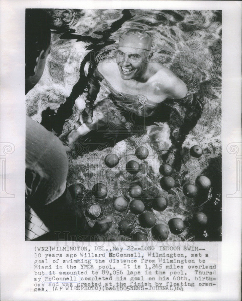 1964 Press Photo Willard McConnell.has swum 1265 miles in a pool over 10 yrs - Historic Images