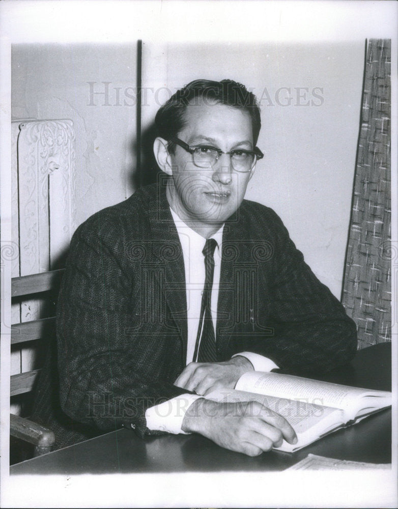 1962 Press Photo Joseph W Letson,religion teacher and Quaker minister - Historic Images