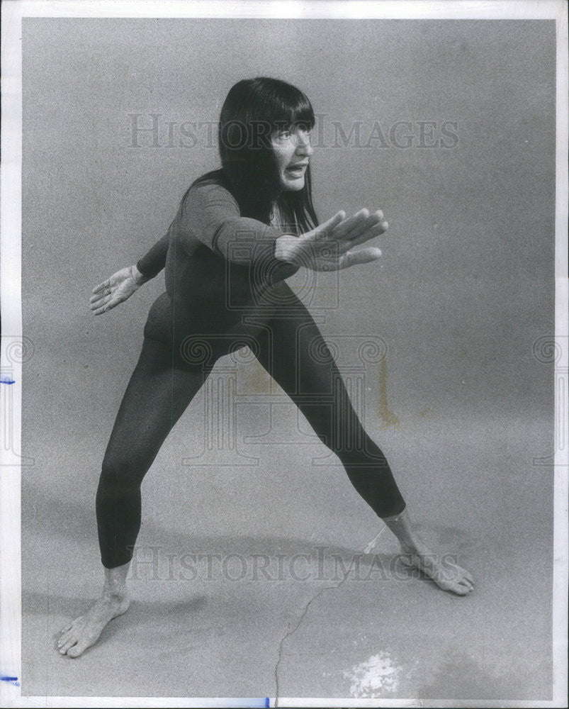 1975 Press Photo Maggie Lettvin, Exercise Guru &amp; Author, &quot;The Beautiful Machine&quot; - Historic Images