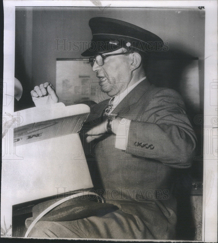 1955 Press Photo Harry Lev Cap Man Senate Investigations Uniform Contracts - Historic Images