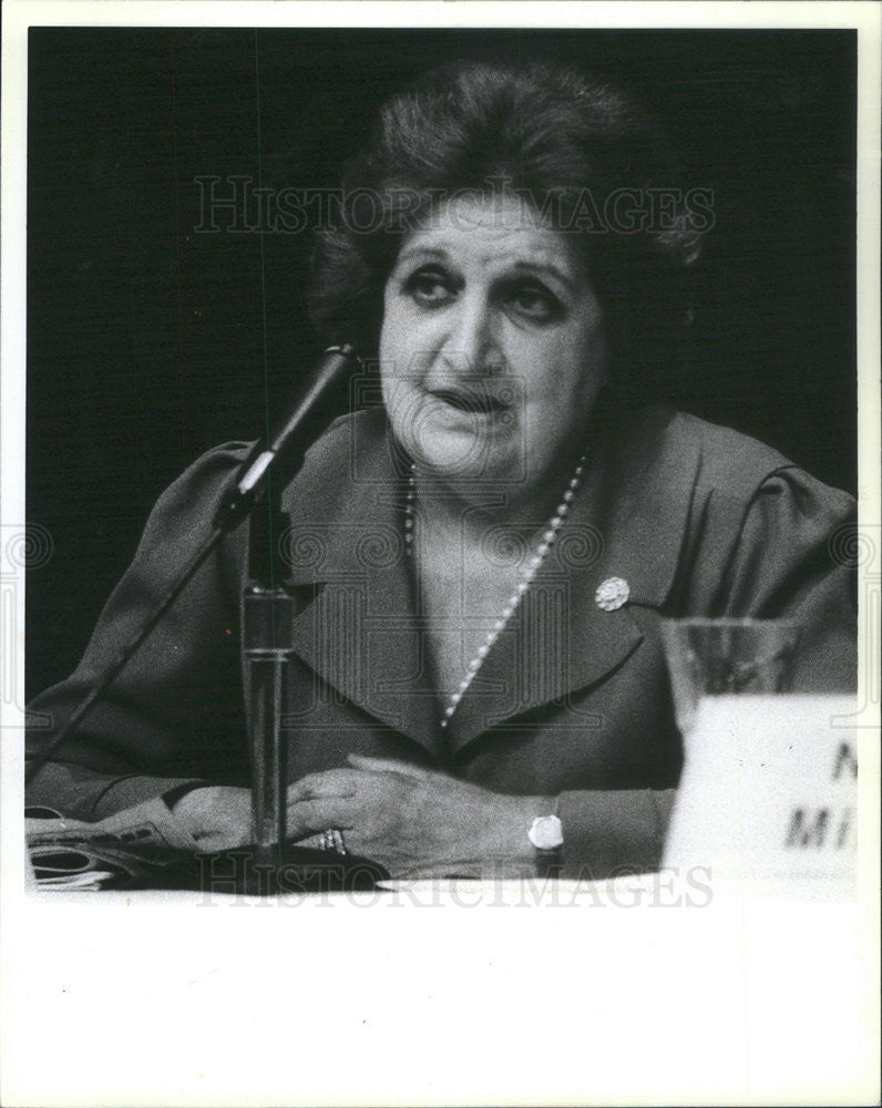 1988 Press Photo Helen Thomas, Chief White House correspondent for UPI - Historic Images