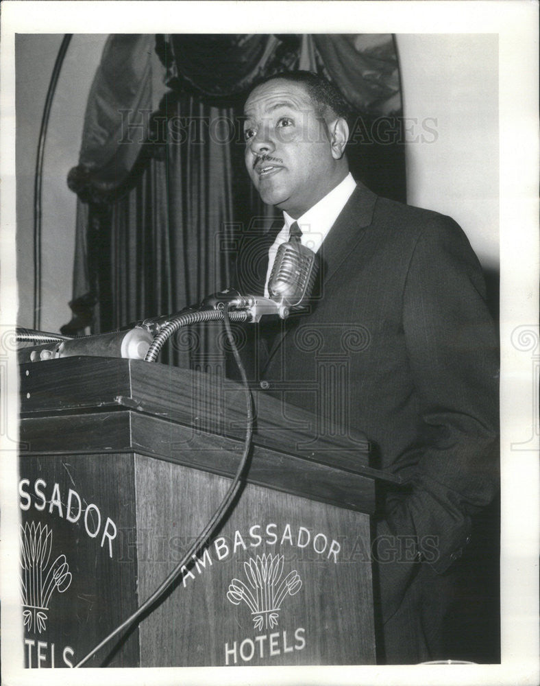 1964 Press Photo Carl Thomas Rowan, Newsman, Author And Diplomat Speaks At ACLU - Historic Images