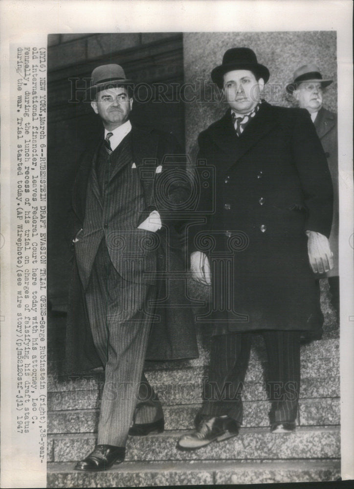 1947 Press Photo Serge Rubenstein Drafte Evasion Trial in New York - Historic Images