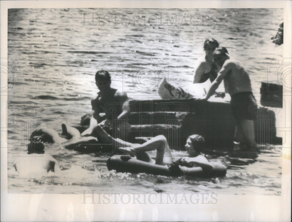 1957 Press Photo Renzo Franco Rosselini Jenny Lindstrom Ingrid Bergman - Historic Images