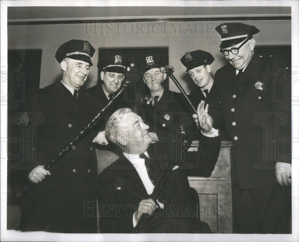 1956 Press Photo Dan Ryan Shillalahs Sgt Joseph O&#39;Malley Ray Blazak - Historic Images