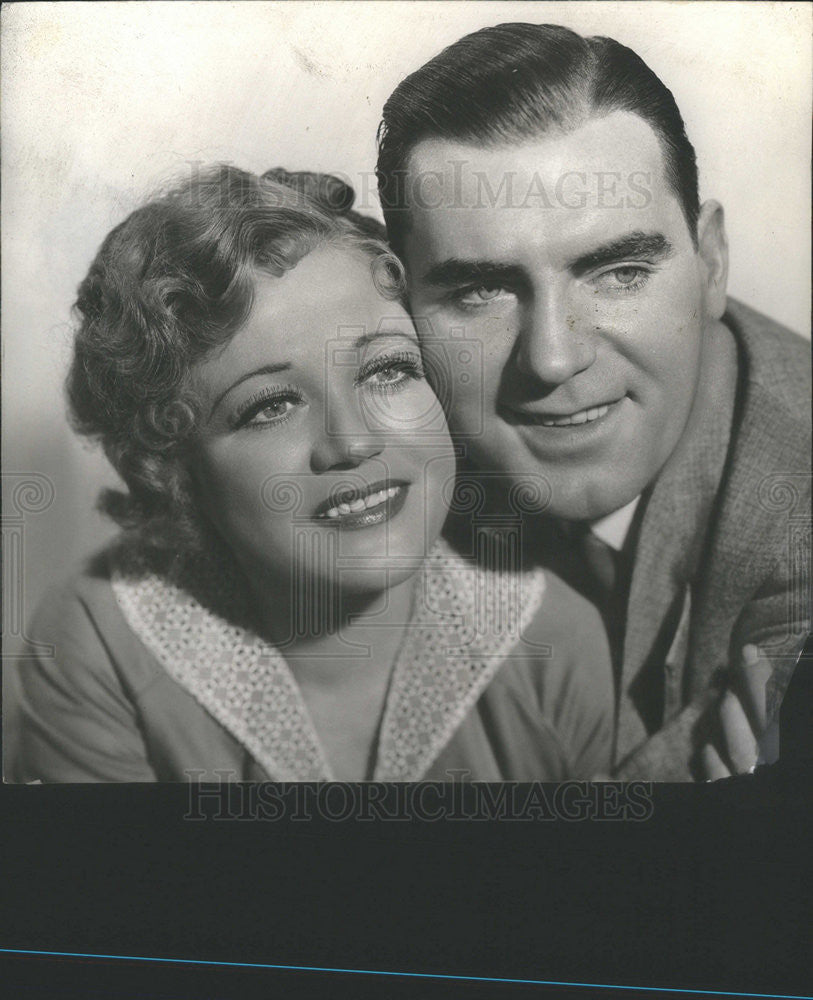 1932 Press Photo Wynne Gibson Pat O&#39;Brien Star The Strange Case Clara Deane - Historic Images