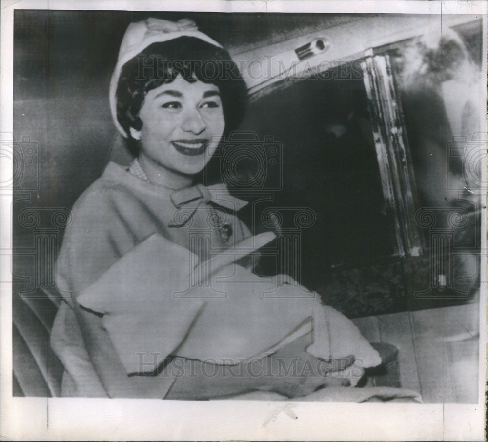 1960 Press Photo Queen Farah Iran Crown Prince Reza Tehran Pahlevi - Historic Images
