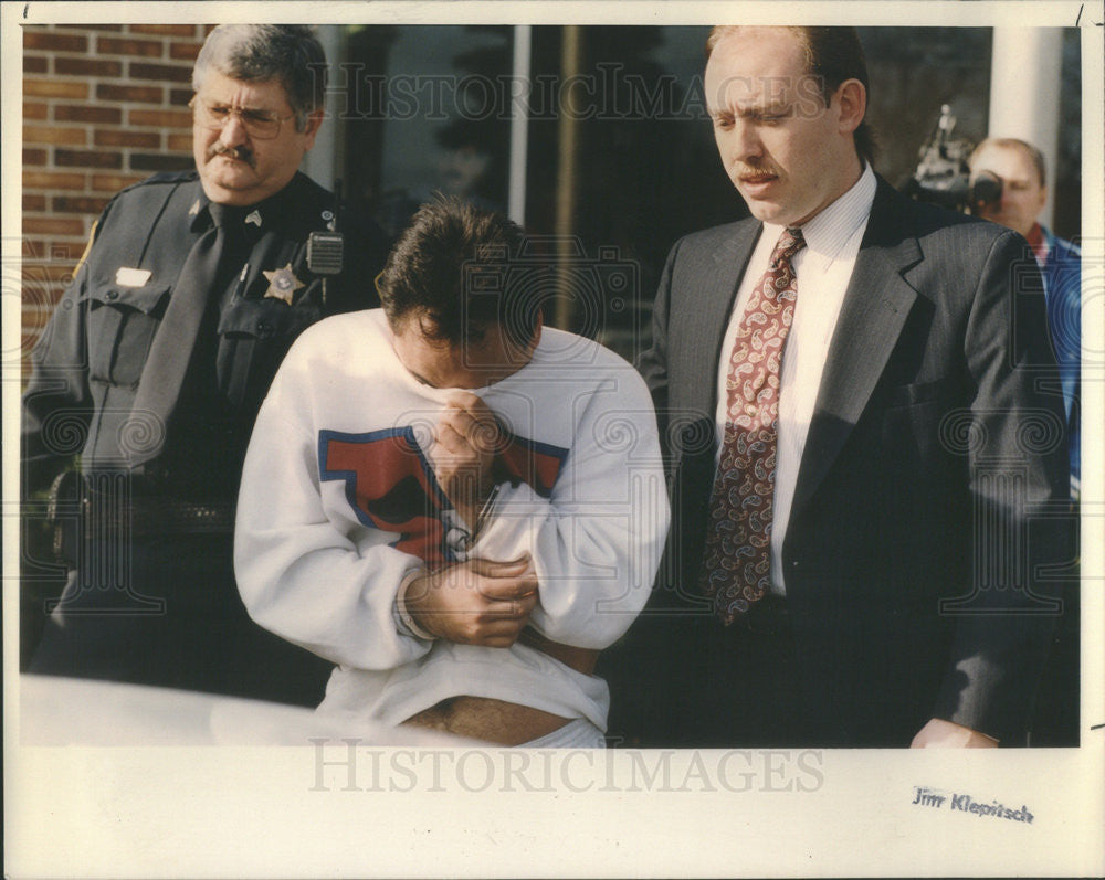 19993 Press Photo Robert Faraci Barrington Murder Suspect - Historic Images