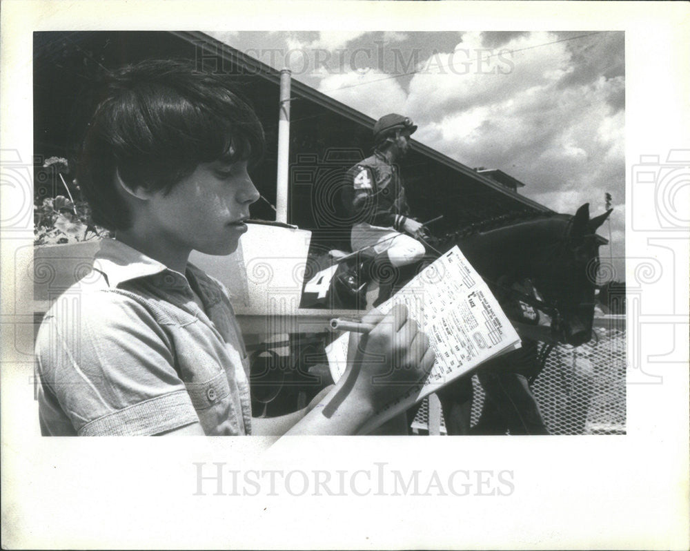 1981 Press Photo Robert Bob Faraci Jockey - Historic Images