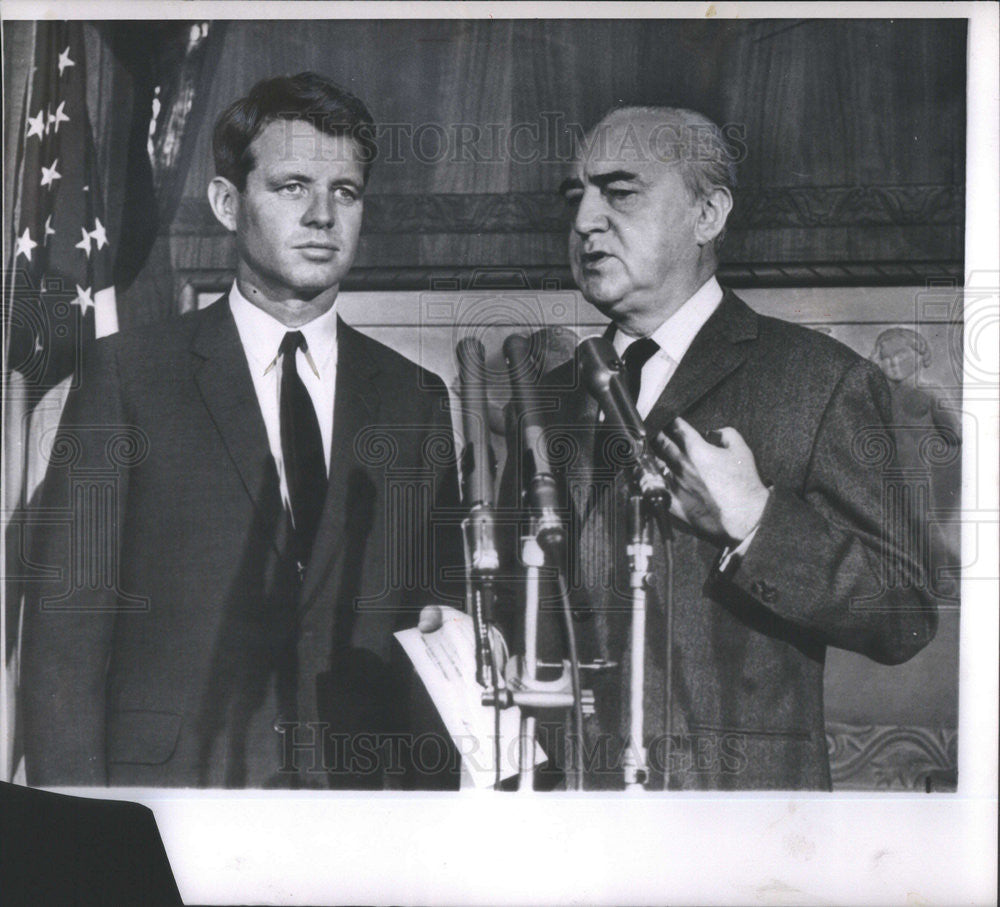 1964 Press Photo Attorney General Robert Kennedy/Herve Alphand/Ambassador France - Historic Images