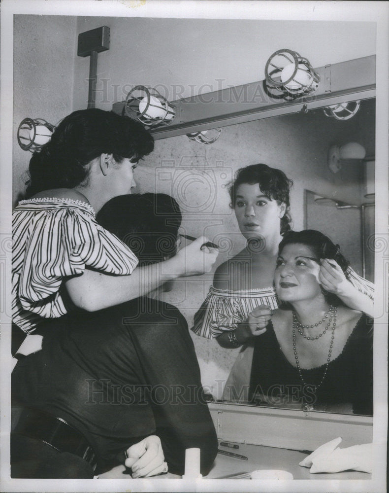 1954 Press Photo Arlene McQuade and her mother Mrs. Rita McQuade &quot;The Goldbergs&quot; - Historic Images