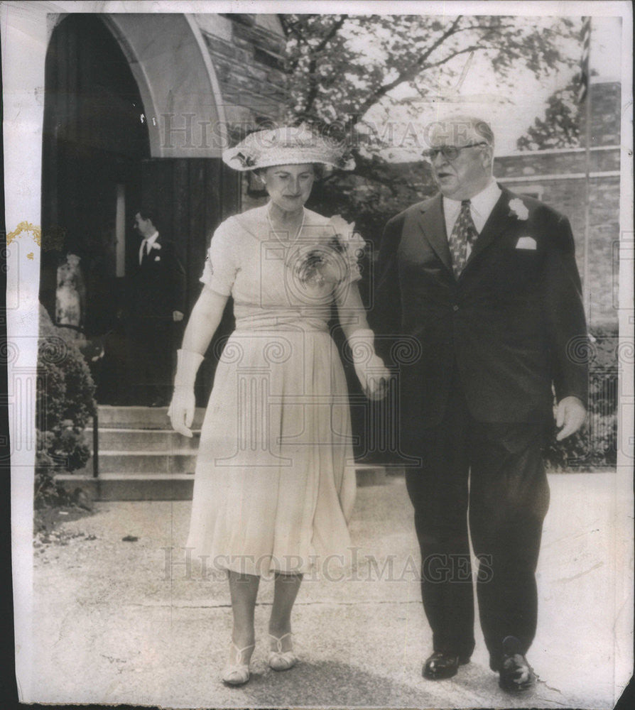 1955 Press Photo Roy Roberts Kansas City Star Bride Charles Ross Marriage - Historic Images