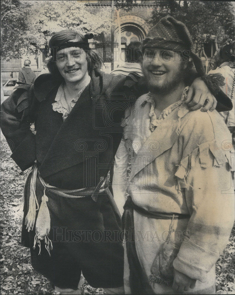 1975 Press Photo Joel Enecht From Woodstock and Randy Roster - Historic Images