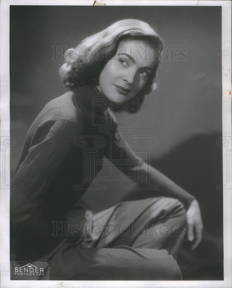 1953 Press Photo Michaele Myers Acterss Detective Story East-Eden Theater - Historic Images