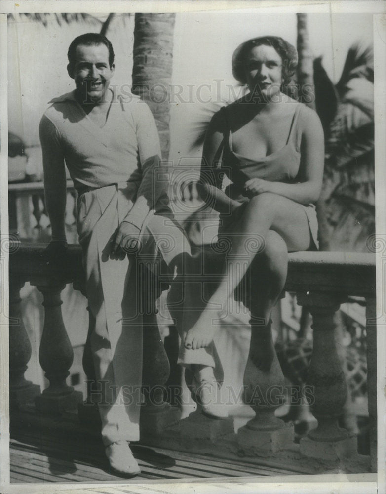 1934 Press Photo Hugh Parker-Pickering, Charlotte Millburn - Historic Images