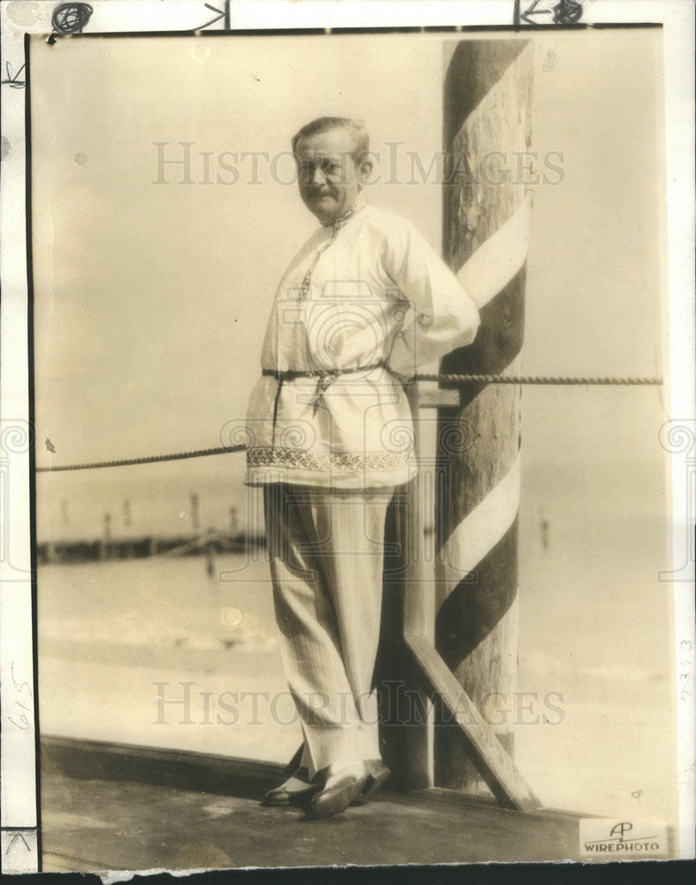 1935 Press Photo Ray long, writer and publisher, died from suicide - Historic Images