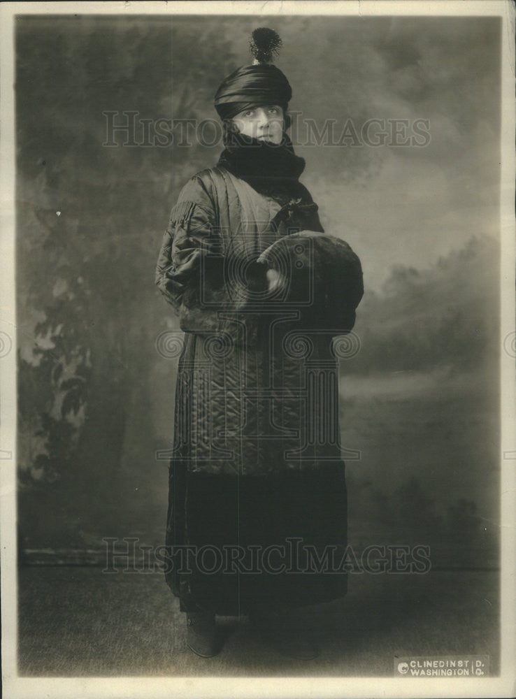 Undated Press Photo Madame Beltran Mathieu, wife of the Chilean ambassador to the US - Historic Images