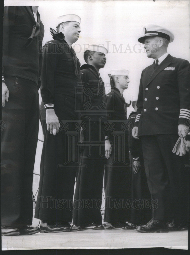 1961 Press Photo Captain W.V. Pratt American Navy - Historic Images