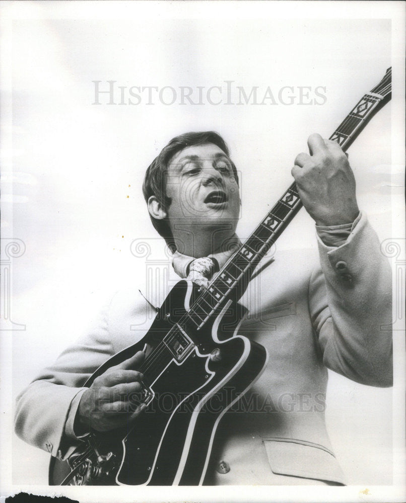 1968 Press Photo Folk singer Will Mercier - Historic Images