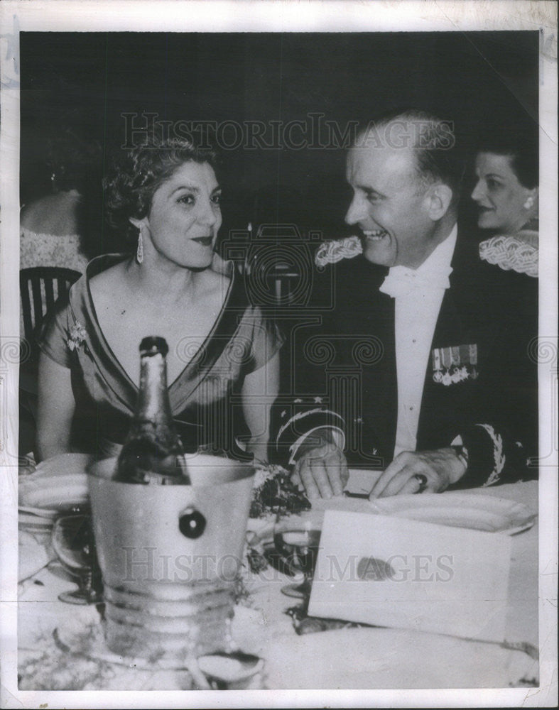 1954 Press Photo Mme Pierre Mendes and Gen Alfred M Gruenther - Historic Images