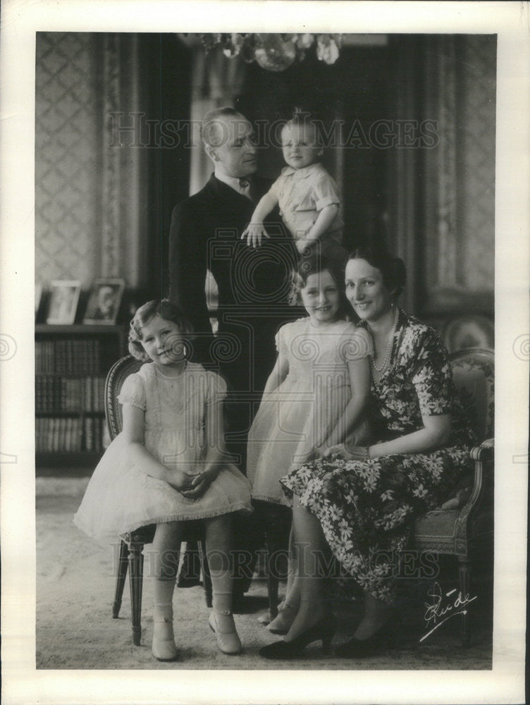 1939 Press Photo Royal Family of Norway Crown Prince Clay &amp; Princess Martha - Historic Images