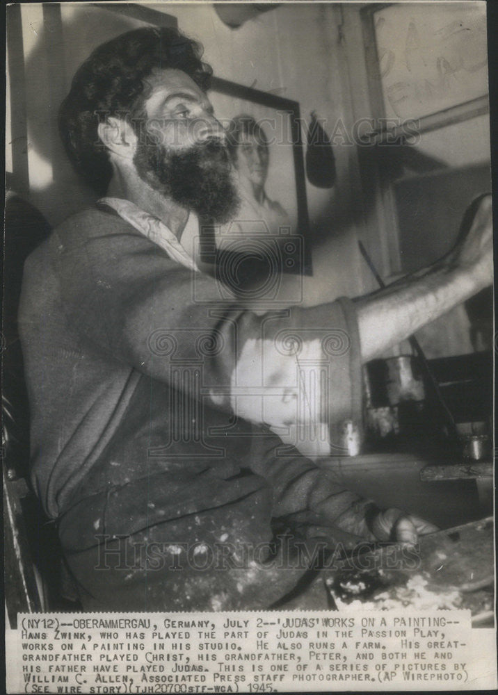 1945 Press Photo Hans Zwink,artist,actor,farmer - Historic Images