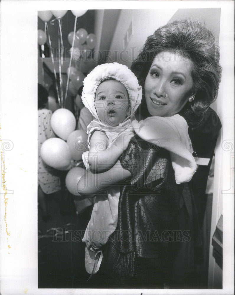 1989 Press Photo Penny Covert Maternity Floor Prentice Women&#39;s Hospital - Historic Images