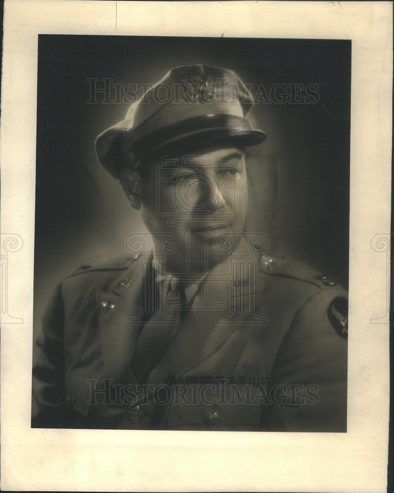 1944 Press Photo Captain Frederick Spiegel - Historic Images