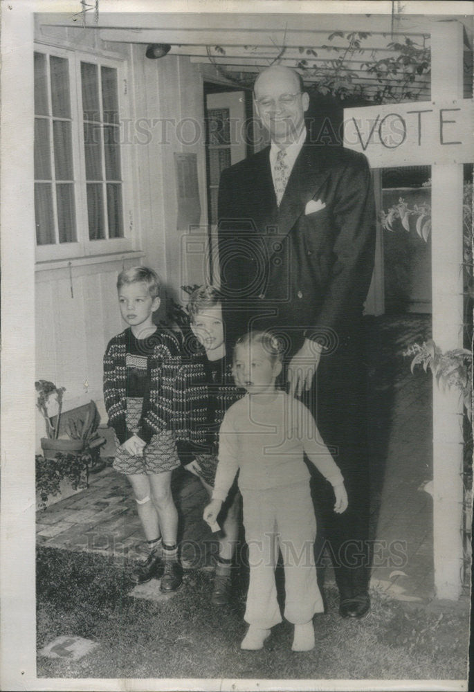 1950 Press Photo Jimmy Roosevelt,and kids Jimmy Jr,Michael,Ann Eleanor - Historic Images